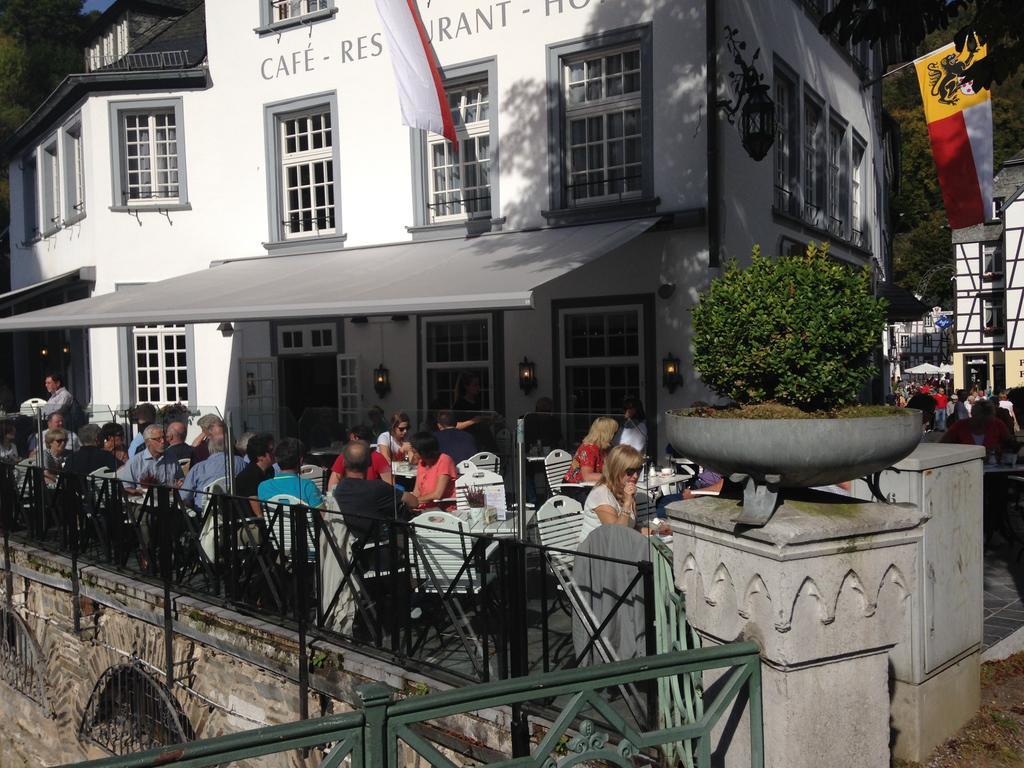 Horchem Hotel-Restaurant-Cafe-Bar Monschau Exterior photo
