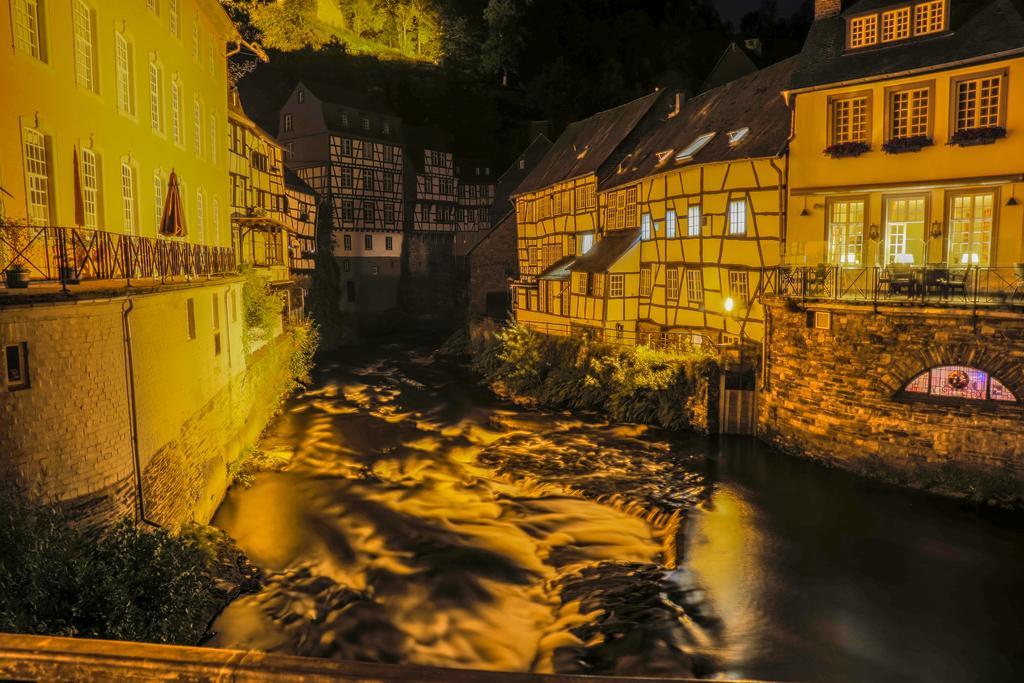 Horchem Hotel-Restaurant-Cafe-Bar Monschau Exterior photo
